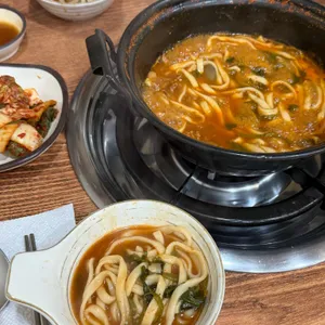 등촌샤브칼국수 대표 사진