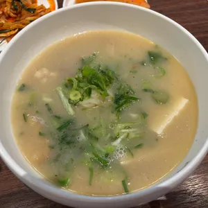 육당헌 대표 사진