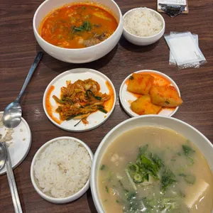 육당헌 대표 사진