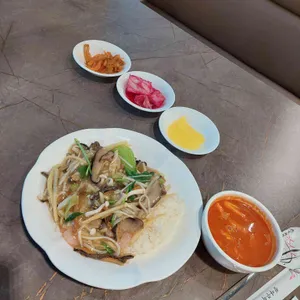 차이룽 대표 사진