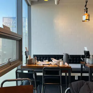 니뽕내뽕 대표 사진