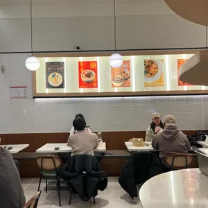 댄싱홍콩 리뷰 사진