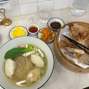 댄싱홍콩 대표 사진