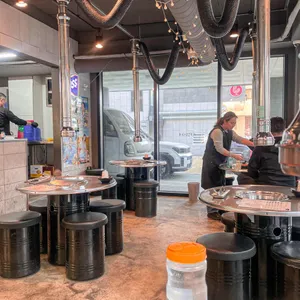 인생돼지 대표 사진