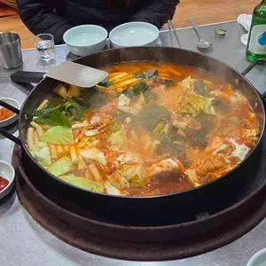 춘천닭갈비 대표 사진