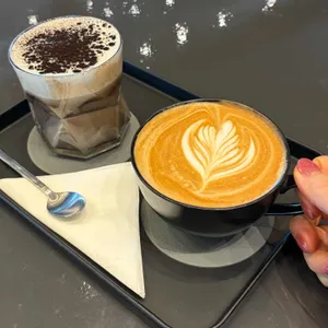 바위커피 사진 1