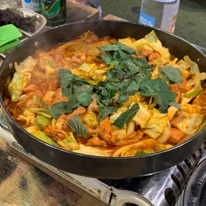 청춘꿀벅지닭갈비 사진 1