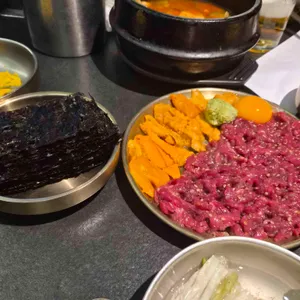 설야멱 대표 사진