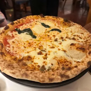 지오쿠치나 사진