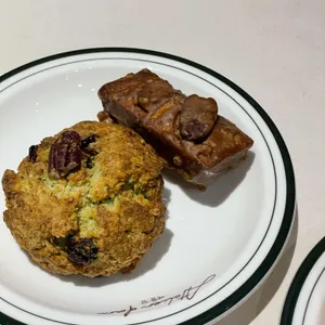 에뜰담 베이커리앤커피 대표 사진