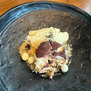 어슬 대표 사진