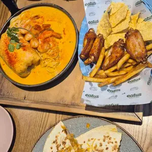 이터스 리뷰 사진