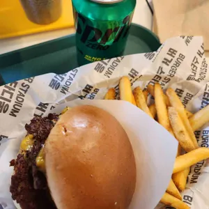 버거스타디움 대표 사진