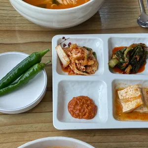 다운칼국수 대표 사진