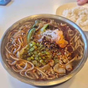 러우완 대표 사진