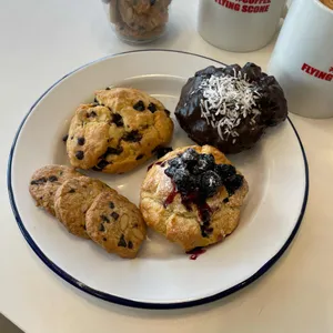 커피플라잉스콘 사진 1