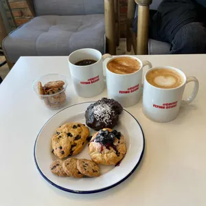 커피플라잉스콘 리뷰 사진