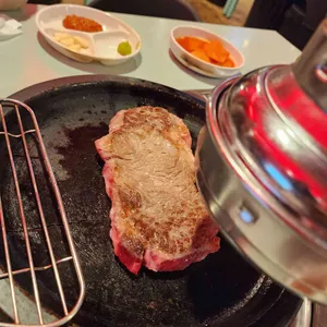 꾸석지돌판한우 대표 사진