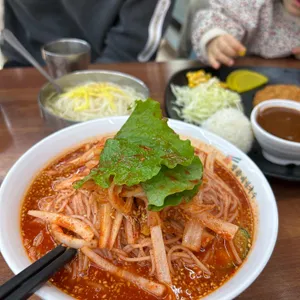 망향비빔국수 사진 2