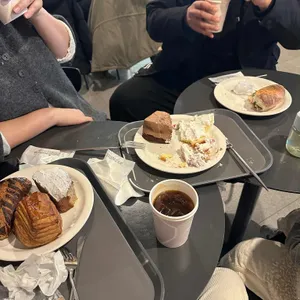 오프커스 대표 사진