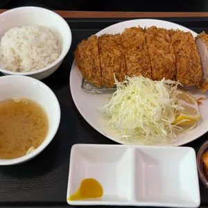 돈부각 대표 사진