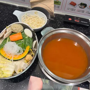 채선당 샤브보트 사진