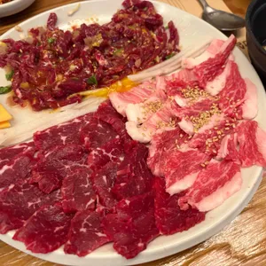 유쾌한뭉티기 사진 1