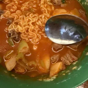 유쾌한뭉티기 대표 사진