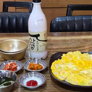 1등 뼈해장국 감자탕 밥집 술집 돼지국밥 대표 사진