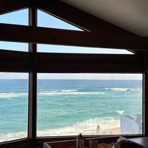 카페 우디 대표 사진