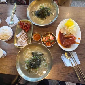 소문난중앙칼국수 대표 사진