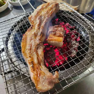 기찻길참숯구이 대표 사진