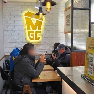 메가커피 대표 사진