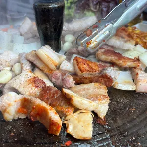 싹쓰리솥뚜껑삼겹살 사진