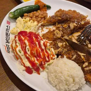 101번지남산돈까스 대표 사진