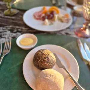 호텔 나루 서울 레스토랑 부아쟁 대표 사진