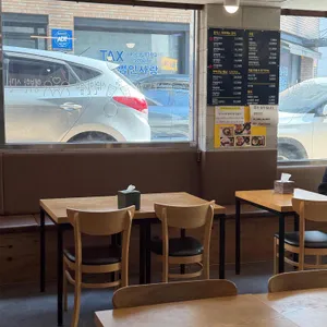 몽키스돈까스 대표 사진