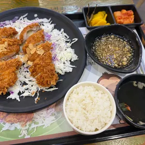 몽키스돈까스 사진 2