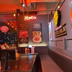 훌랄라참숯치킨 대표 사진