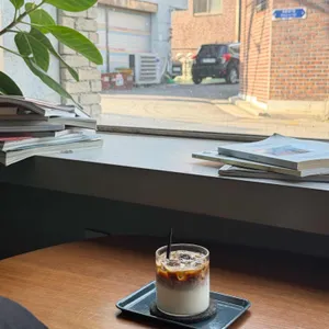 브라이트사이드 대표 사진