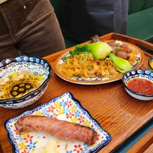 시먼당 대표 사진