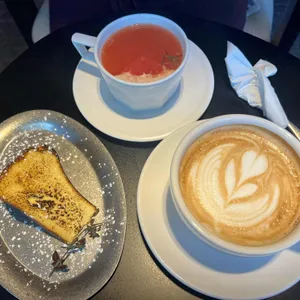 이리데센트 대표 사진