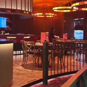 캐롤스 대표 사진