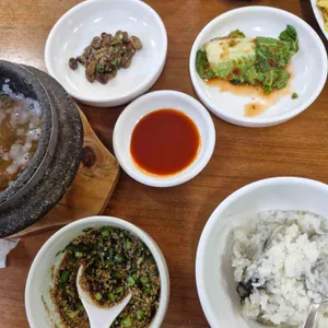 잔치촌 대표 사진