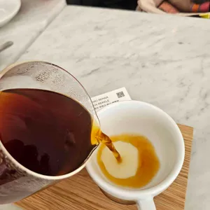 로우앤스윗 로스터리 대표 사진