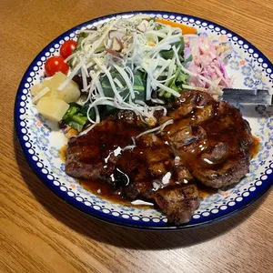 로니로티 대표 사진