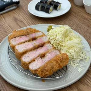 몬도카츠 대표 사진