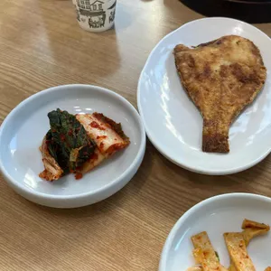 감나무식당 대표 사진