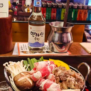 윤희와망고 사진 1