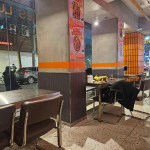 에일리언치킨 대표 사진